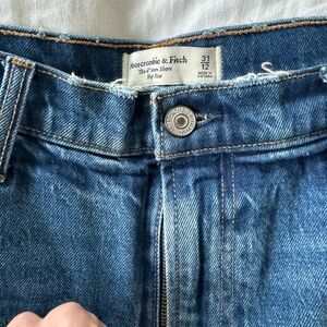 A&F Mom shorts